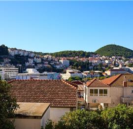 One Bedroom Apartment in Dubrovnik City with balcony and Parking, Sleeps 2-3